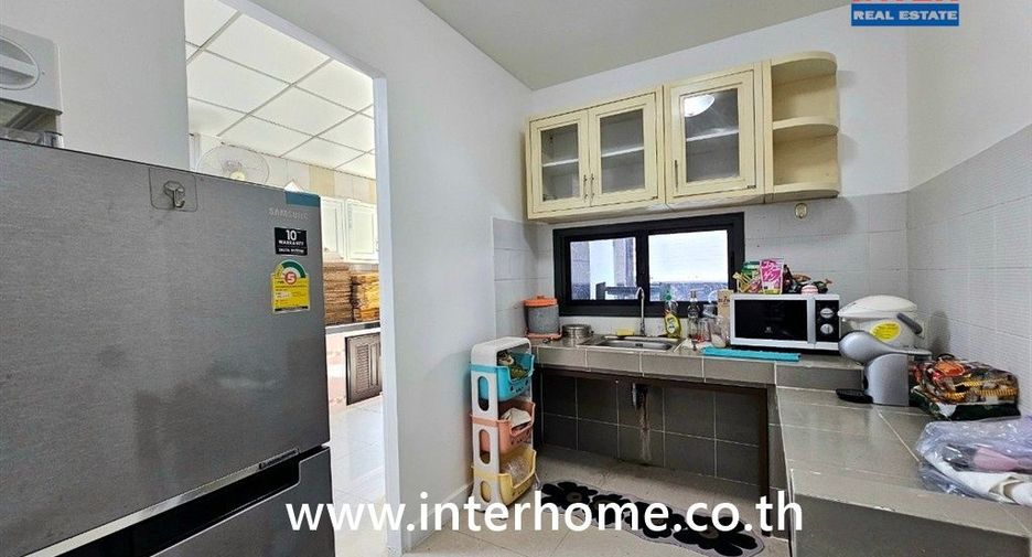 À vendre 4 chambres maison à Khlong Sam Wa, Bangkok