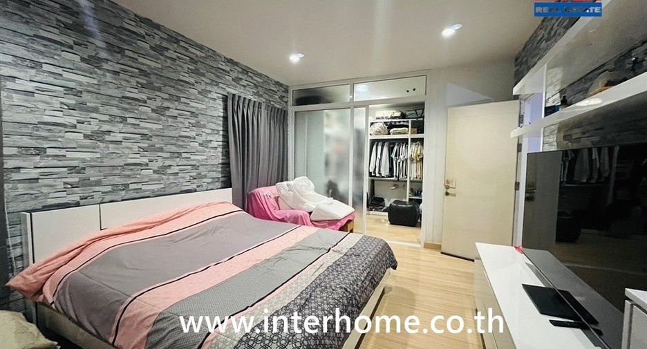 For sale 3 bedrooms house in Bang Phli, Samut Prakan