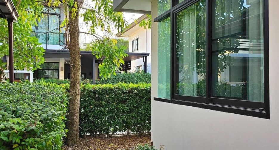 For sale 3 bedrooms house in Saraphi, Chiang Mai