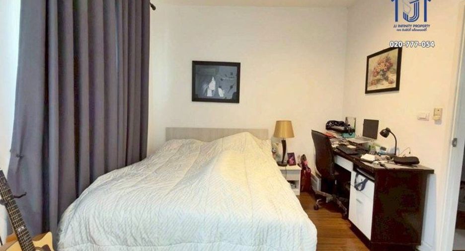For sale 4 ベッドルーム townhouse in Min Buri, Bangkok