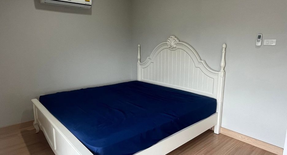 For rent 3 bedrooms house in Mueang Chiang Mai, Chiang Mai