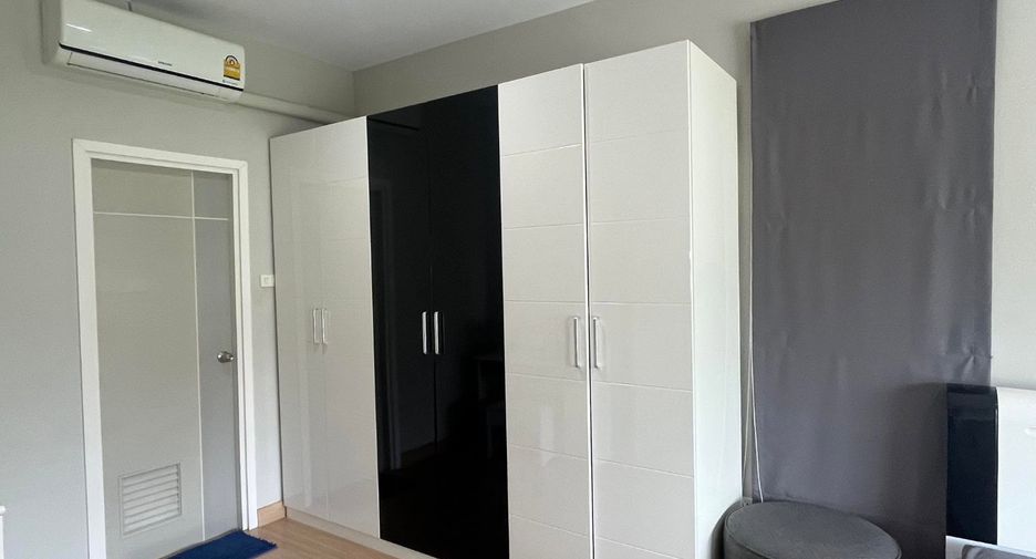 For rent 3 bedrooms house in Mueang Chiang Mai, Chiang Mai