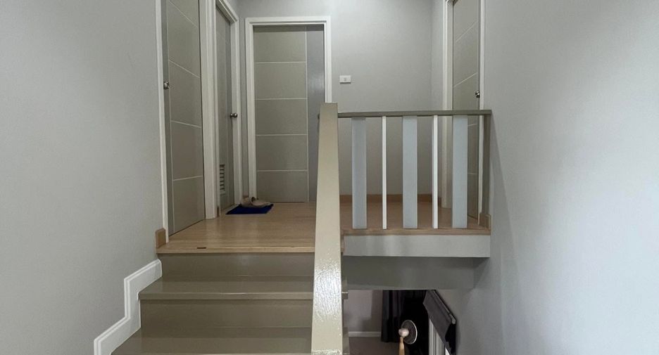 For rent 3 bedrooms house in Mueang Chiang Mai, Chiang Mai
