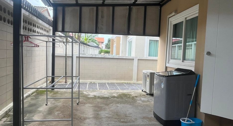 For rent 3 bedrooms house in Mueang Chiang Mai, Chiang Mai