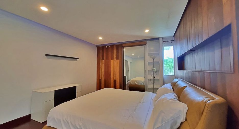 For rent 6 bedrooms villa in Bang Lamung, Chonburi