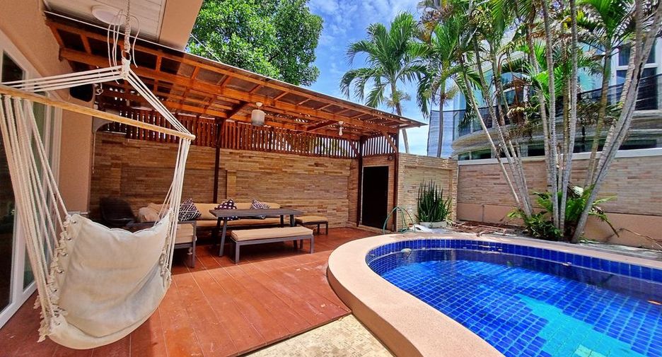 For rent 6 bedrooms villa in Bang Lamung, Chonburi