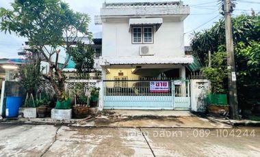 For sale 7 bedrooms house in Saphan Sung, Bangkok