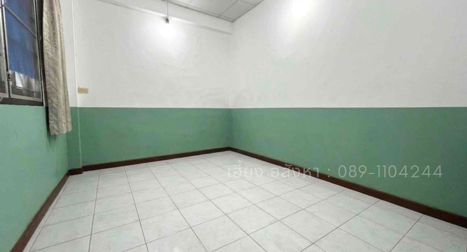 For sale 7 bedrooms house in Saphan Sung, Bangkok