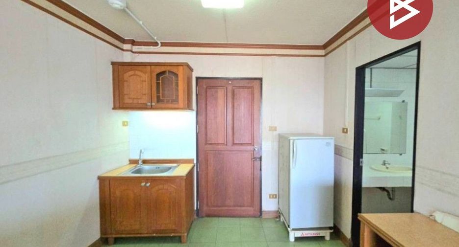 For sale 1 bed condo in Si Racha, Chonburi