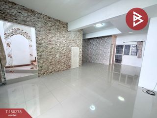 For sale 3 bedrooms townhouse in Phan Thong, Chonburi