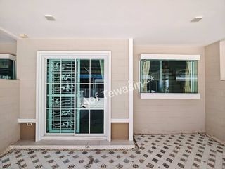 出租 1 卧室 公寓 在 Pak Kret, Nonthaburi