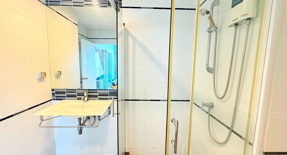 Condo en alquiler de 1 habitaciones en Bang Lamung, Chonburi