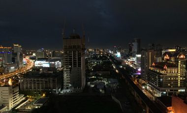 For rent and for sale 1 bed condo in Watthana, Bangkok