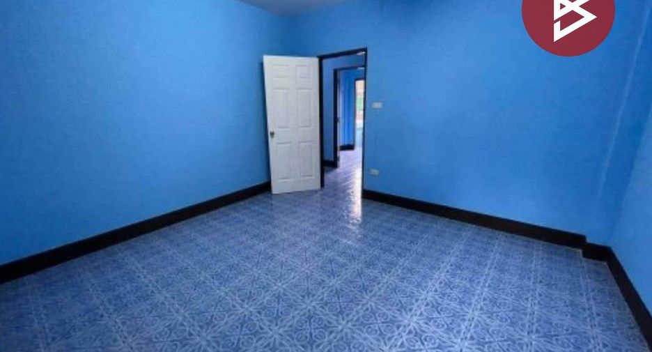 Gewerbefläche zum Kauf mit 2 Zimmer in Si Racha, Chonburi