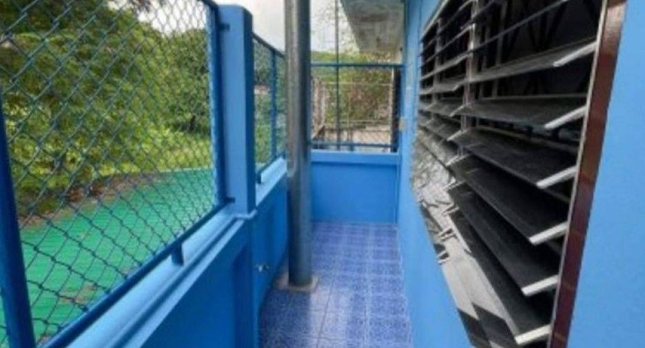 Gewerbefläche zum Kauf mit 2 Zimmer in Si Racha, Chonburi