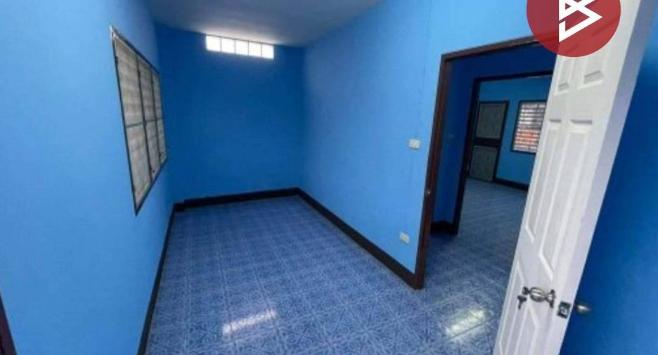Gewerbefläche zum Kauf mit 2 Zimmer in Si Racha, Chonburi