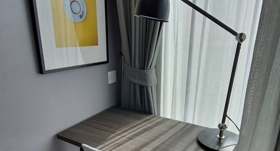 For rent 1 bed condo in Pathum Wan, Bangkok