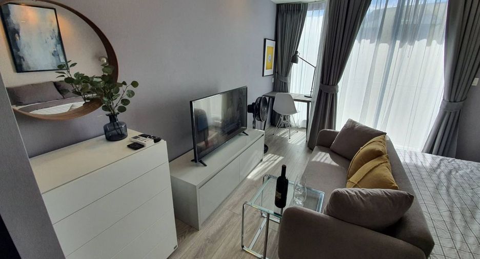 For rent 1 bed condo in Pathum Wan, Bangkok