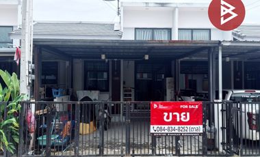 出售 2 卧室 联排别墅 在 Phan Thong, Chon Buri