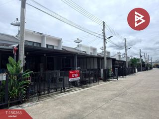 出售 2 卧室 联排别墅 在 Phan Thong, Chon Buri