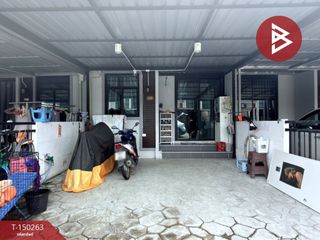 出售 2 卧室 联排别墅 在 Phan Thong, Chon Buri