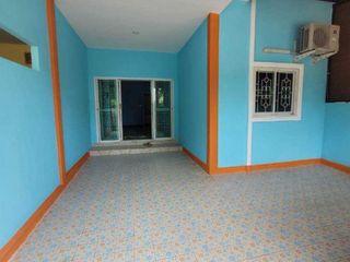 For sale 2 bedrooms townhouse in Uthai, Phra Nakhon Si Ayutthaya