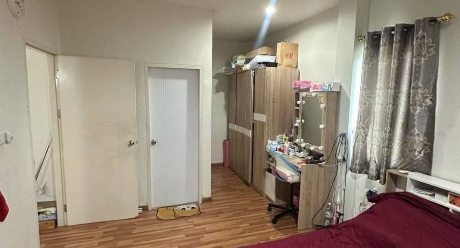 Casa en venta de 3 habitaciones en Bang Pakong, Chachoengsao