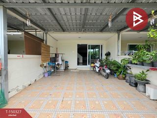 For sale 3 bedrooms townhouse in Si Racha, Chonburi