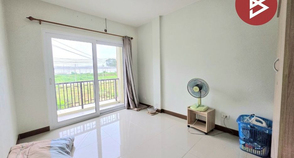 For sale 3 bedrooms townhouse in Si Racha, Chonburi