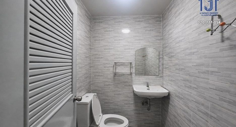 For sale 3 ベッドルーム retail Space in Bang Khen, Bangkok