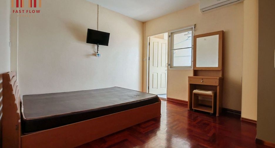 Gewerbefläche zum Kauf mit 9 Zimmer in Bang Khen, Bangkok