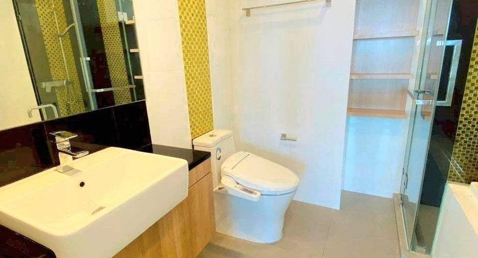 Condo en venta de 1 habitaciones en Si Racha, Chonburi