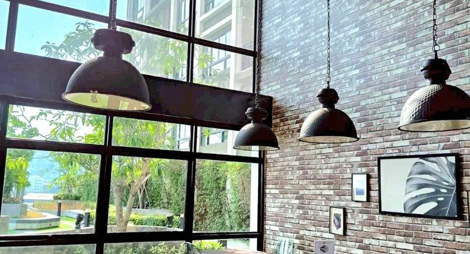 Condo en venta de 1 habitaciones en Si Racha, Chonburi