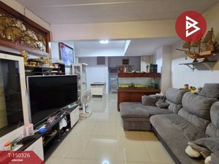 For sale 3 bedrooms townhouse in East Pattaya, Pattaya