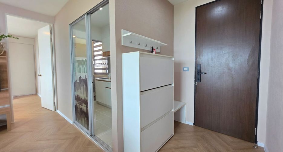 For sale 1 bed condo in Bang Na, Bangkok