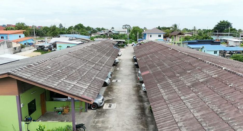 For sale 10 bedrooms retail Space in Si Racha, Chonburi