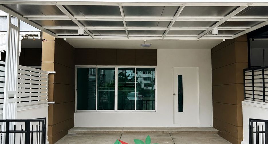 For sale 3 bedrooms townhouse in Bueng Kum, Bangkok