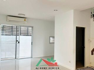For sale 3 bedrooms townhouse in Bueng Kum, Bangkok
