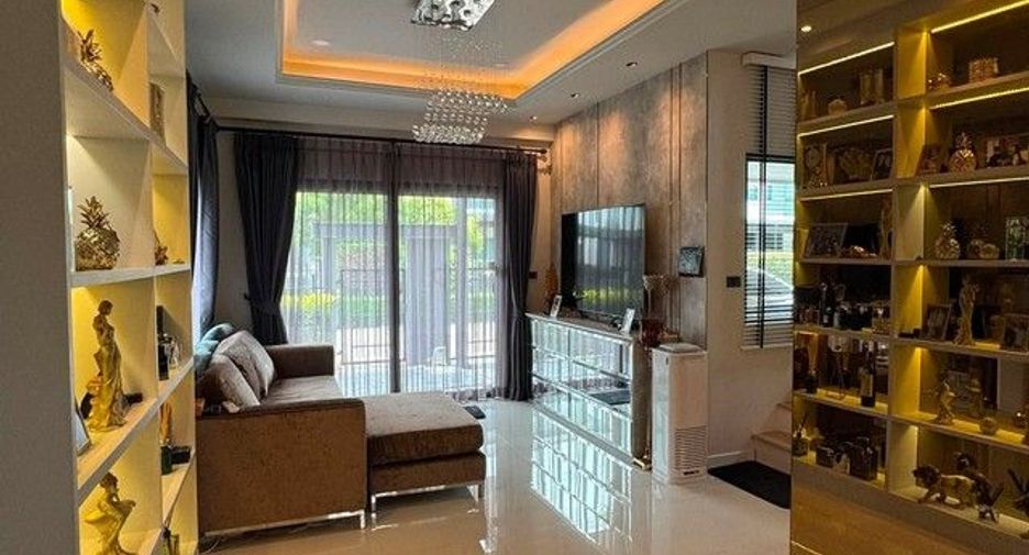 Haus zum Kauf mit 3 Zimmer in Bang Phli, Samut Prakan