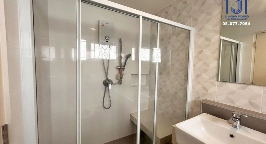 For sale 3 ベッドルーム house in Bang Kruai, Nonthaburi
