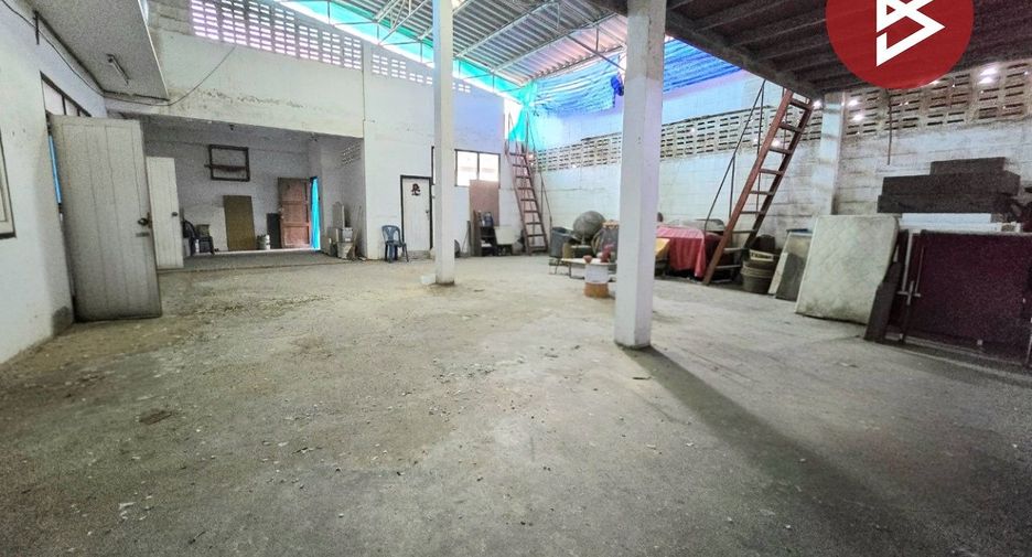 For sale 4 bedrooms retail Space in Chom Thong, Bangkok