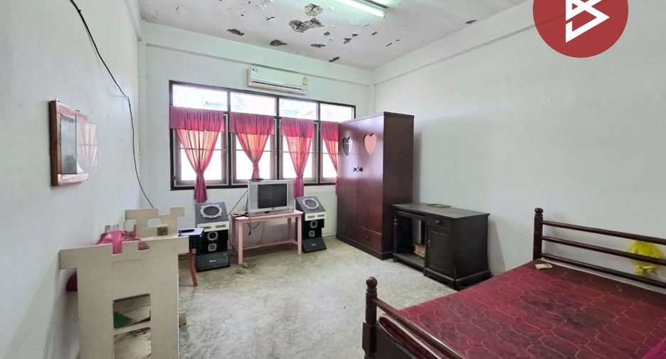For sale 4 bedrooms retail Space in Chom Thong, Bangkok