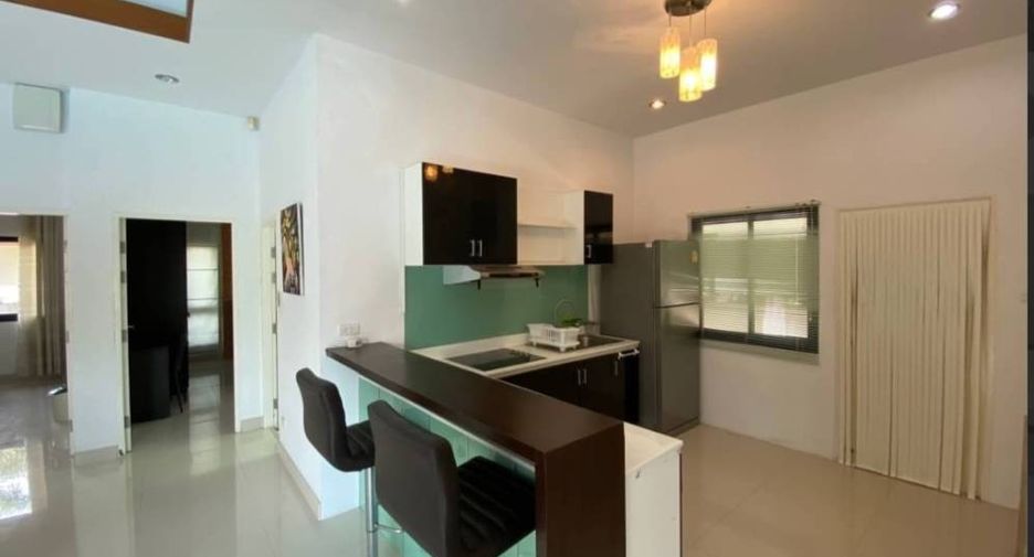 For rent 4 bedrooms villa in Huay Yai, Pattaya