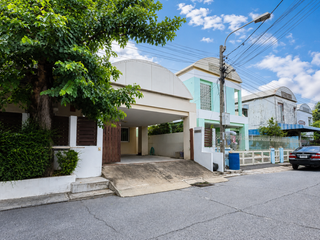 À vendre 3 chambres maison à Bang Phli, Samut Prakan