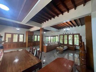 À vendre 6 chambres maison à Khan Na Yao, Bangkok