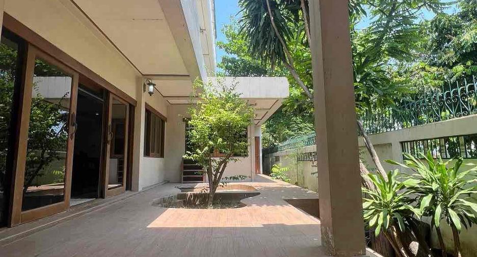À vendre 6 chambres maison à Khan Na Yao, Bangkok