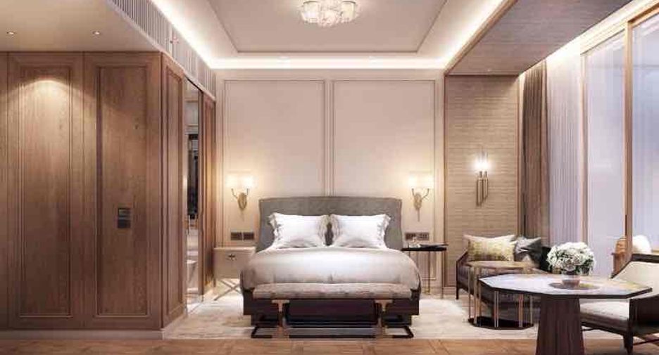 For sale 3 bedrooms condo in Sathon, Bangkok