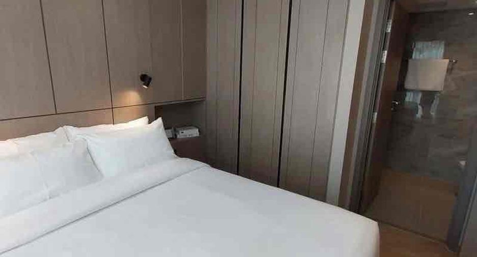 For sale 154 bedrooms serviced apartment in Khlong Toei, Bangkok