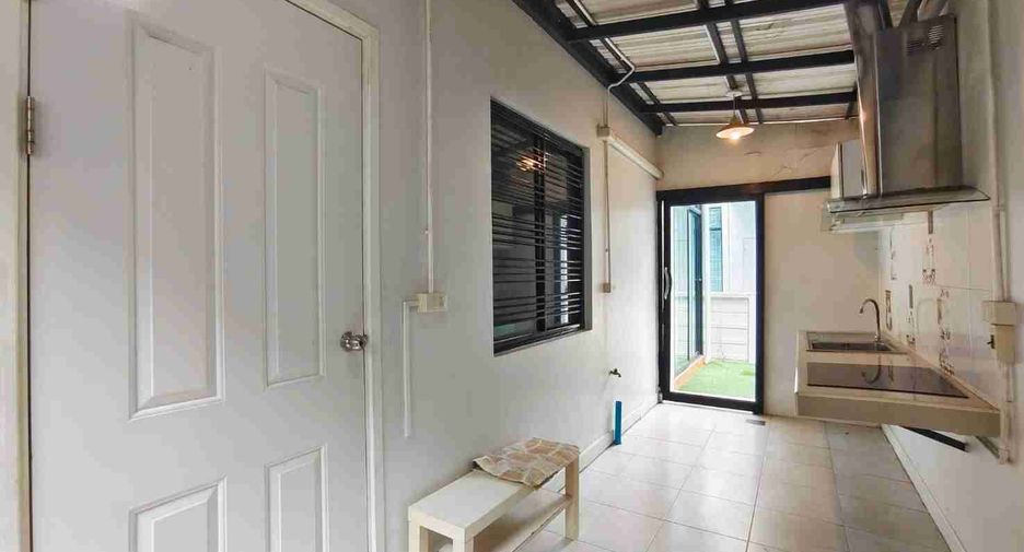 À vendre 3 chambres maison à Bang Phli, Samut Prakan