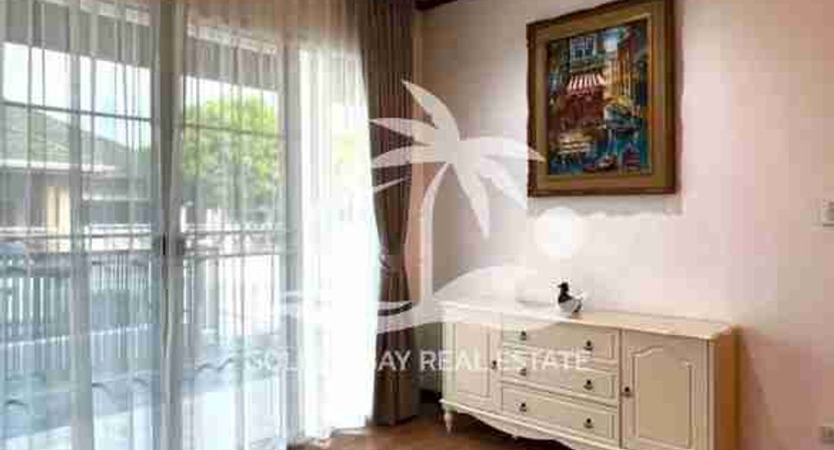 Haus zur Miete mit 4 Zimmer in Bang Lamung, Chonburi